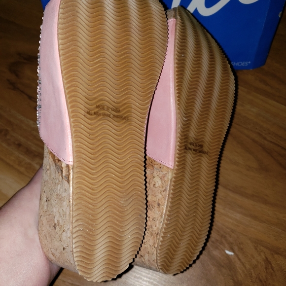 New Blue Talber by Blue Suede Shoes Wedge Sandals - Picture 6 of 7